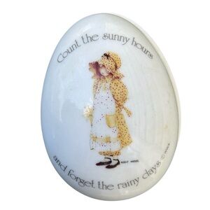 1970s Holly Hobbie Trinket Box